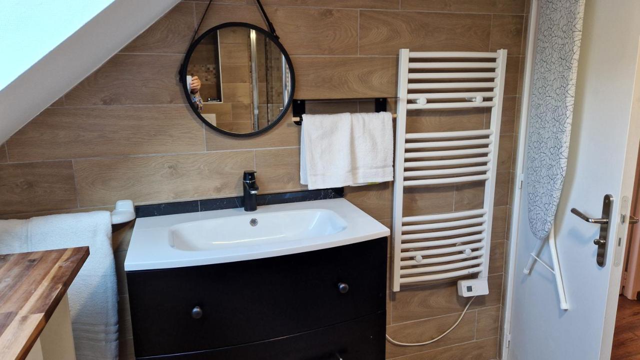Ferienwohnung La Cigogne Château-Thierry Exterior foto