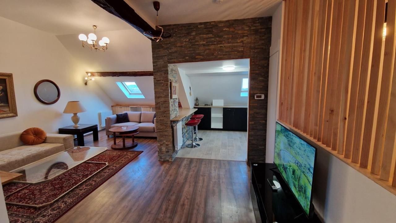 Ferienwohnung La Cigogne Château-Thierry Exterior foto